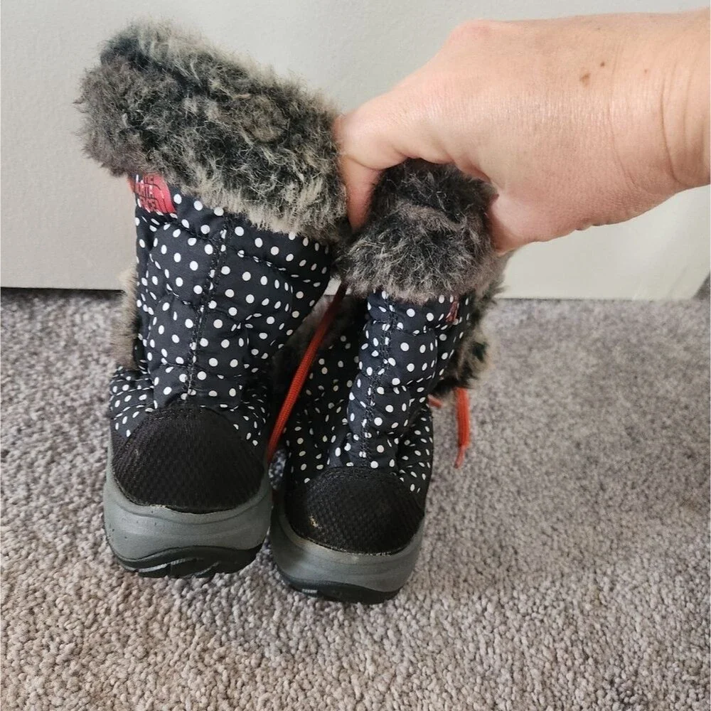 The North Face Girls Nuptse Fur II Polka Dot Winter Boots Goose Down Size 11